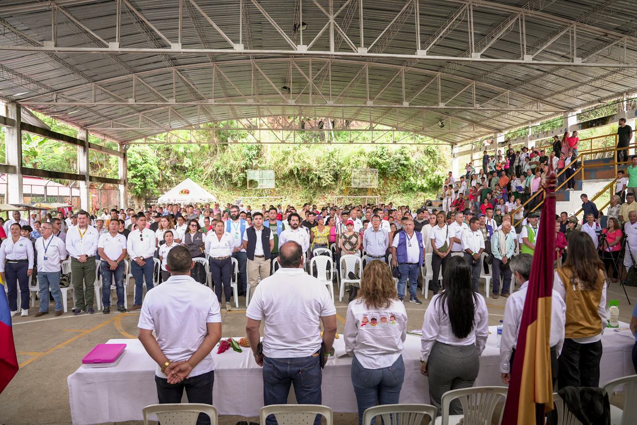 Tolima avanza en la creación de la Zona de Reserva Campesina de Chaparral, de 73.000 hectáreas 1