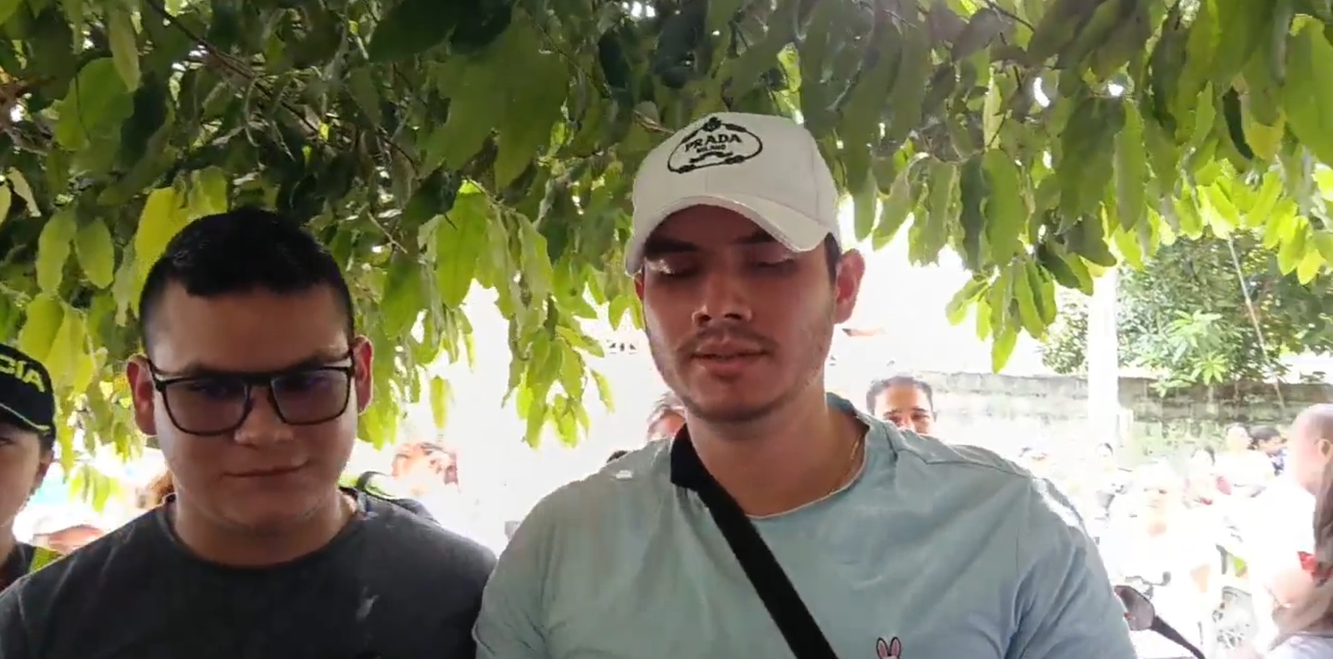 Chicoral recibió con lágrimas al patrullero Diego Alejandro, sobreviviente del ataque al helicóptero en Antioquia 13