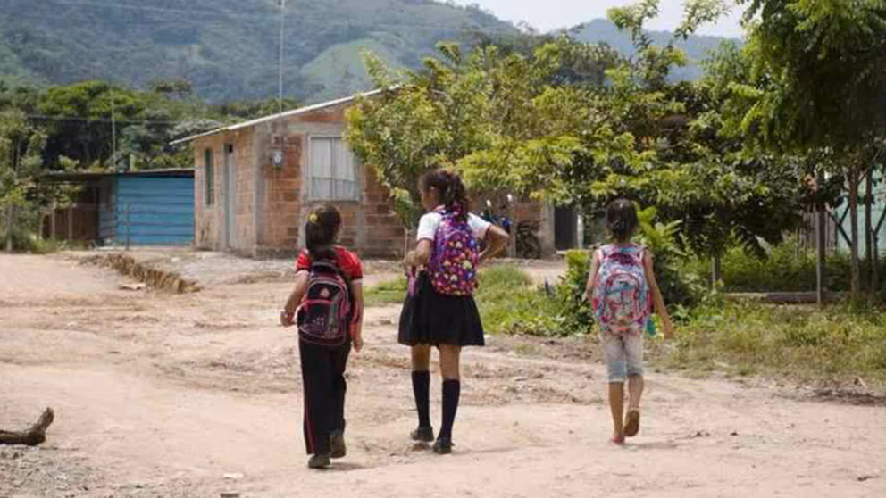 De cada 100 estudiantes que ingresan a primaria en el sector rural, solo el 20% termina el bachillerato 1