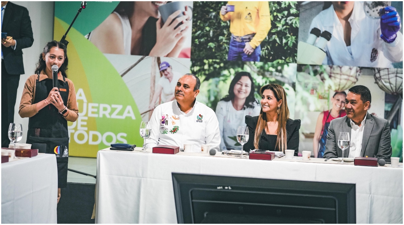 ”Nuestro sueño es que el Tolima se convierta en el segundo departamento productor de café de Colombia”: gobernadora 5