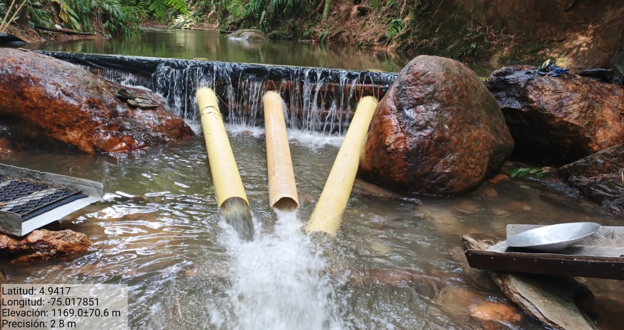 Cortolima y Policía desmantelan minería ilegal en la quebrada La Honda en Líbano 1