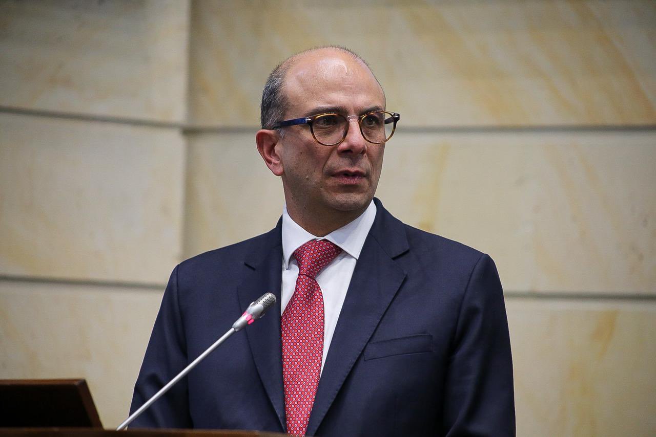 Carlos Camargo llega a la Corte Constitucional tras decisión del Senado 1