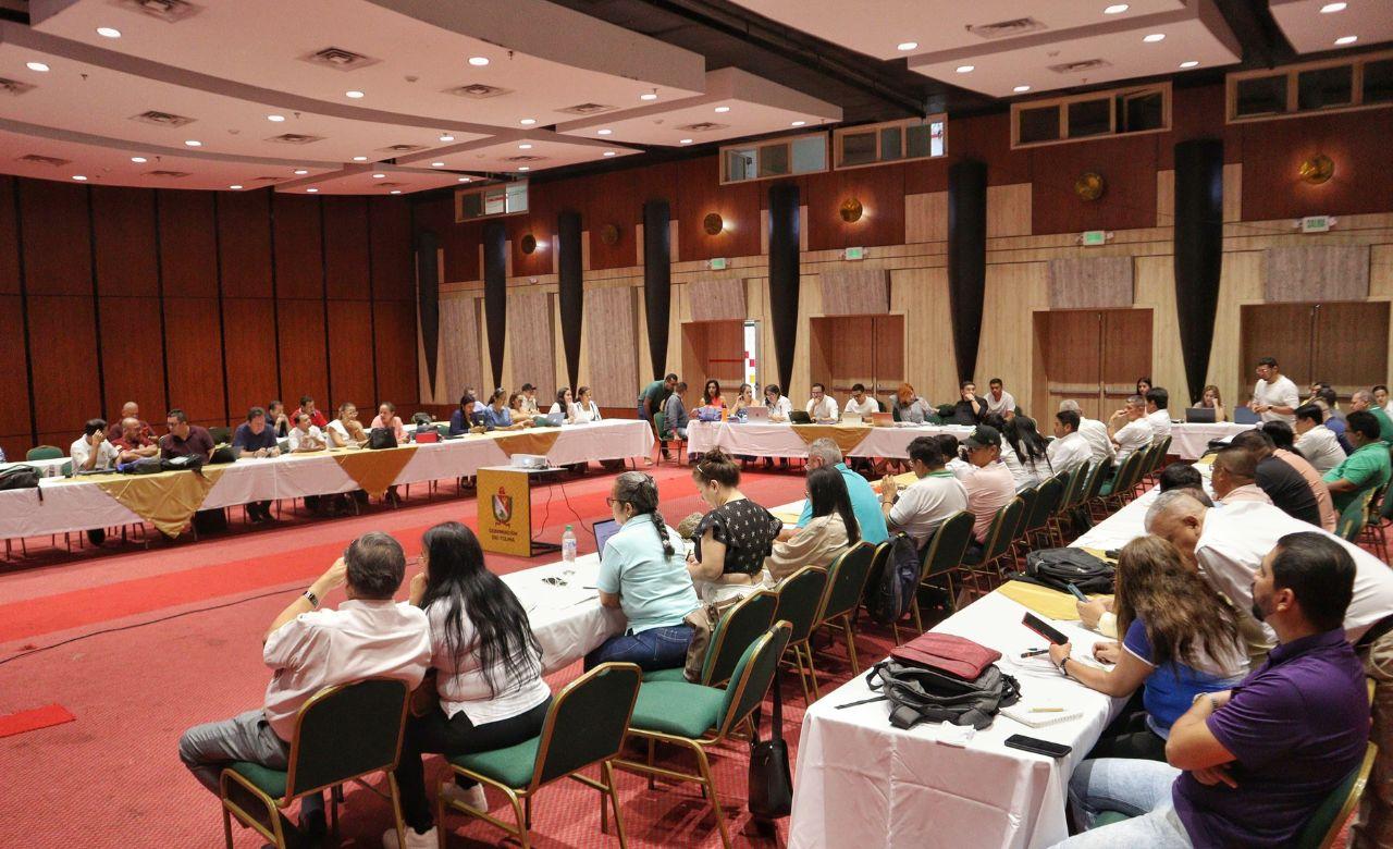 Más de 100 puntos se acordaron entre sindicatos de trabajadores y Gobernación 1