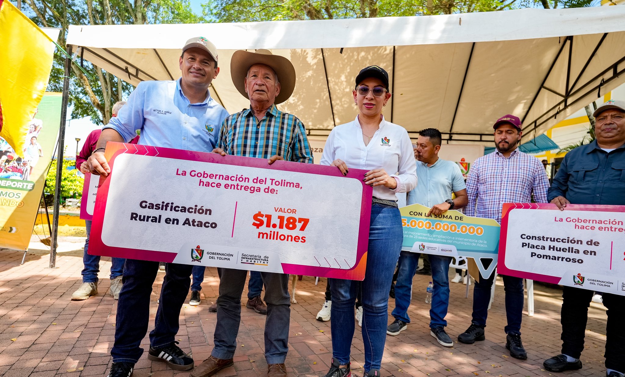 Gobernadora del Tolima llegó a Ataco con millonarias inversiones: “Es con hechos, no con palabras, como se le cumple a la gente” 3