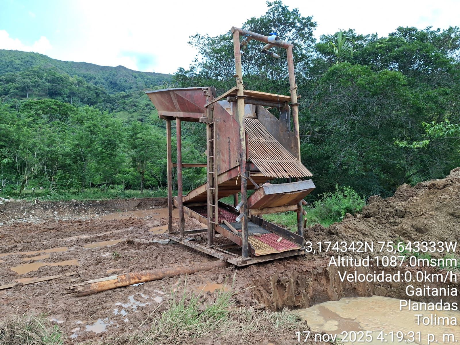 Cortolima detecta grave daño ambiental por minería ilegal en la franja protectora del río Atá 4