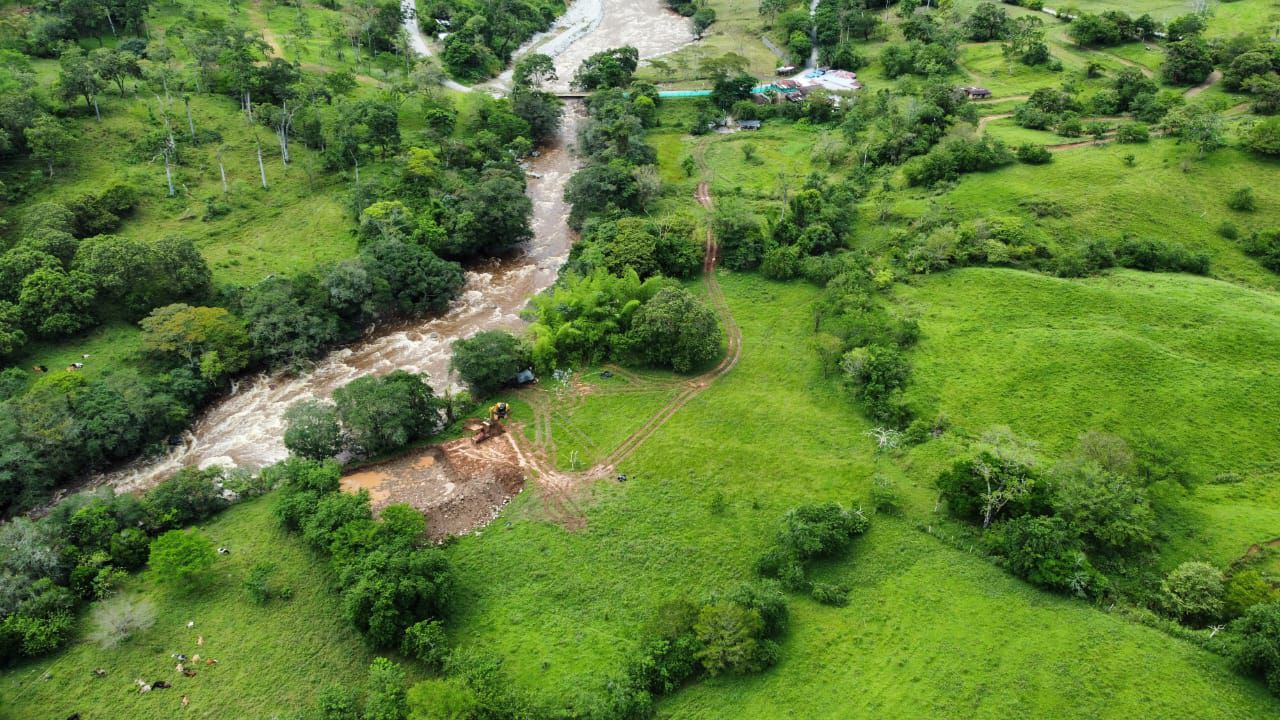 Cortolima detecta grave daño ambiental por minería ilegal en la franja protectora del río Atá 3