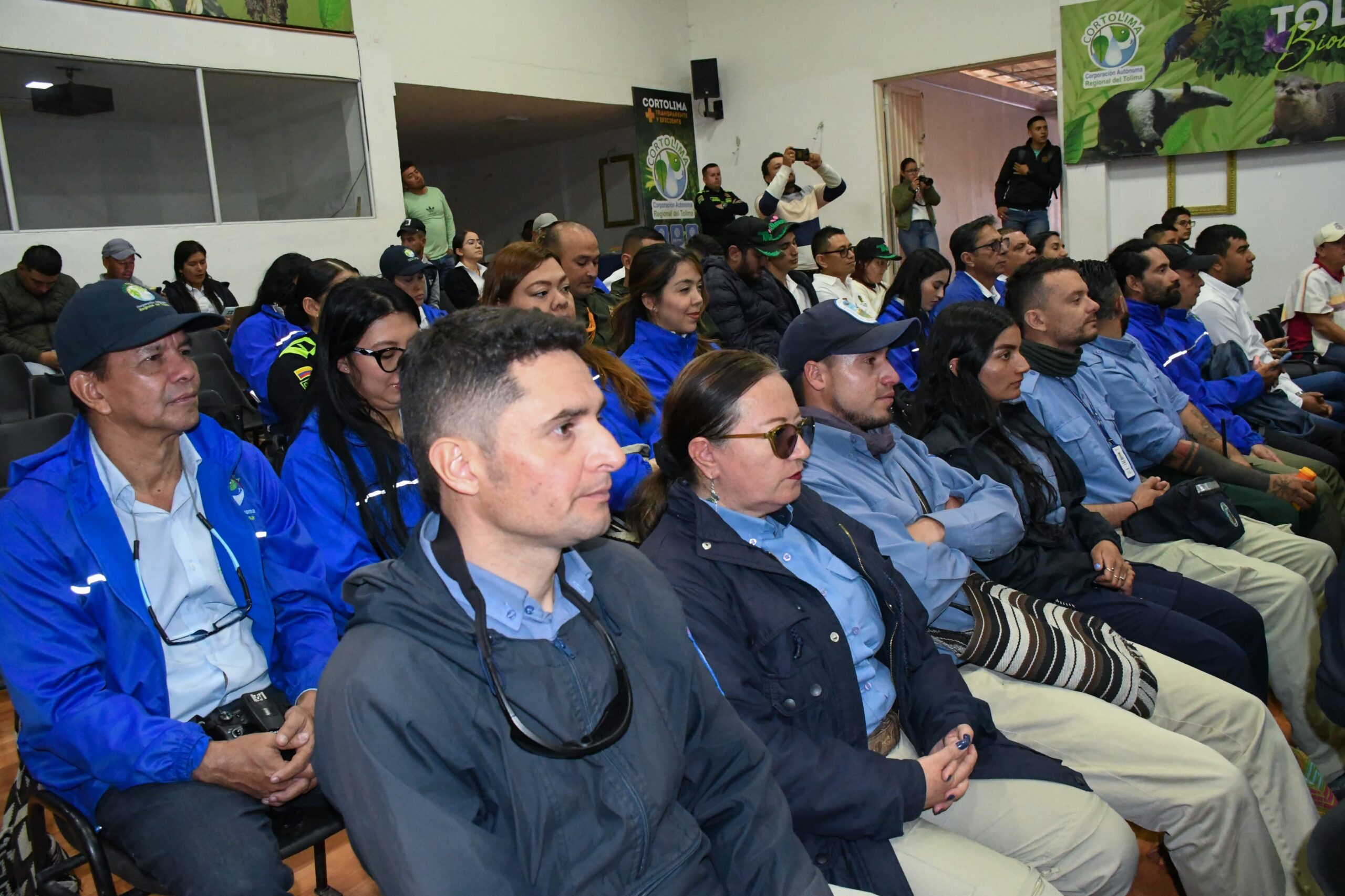 Cortolima exaltó a guardabosques y lideró foro por la protección del complejo de páramo los nevados 4