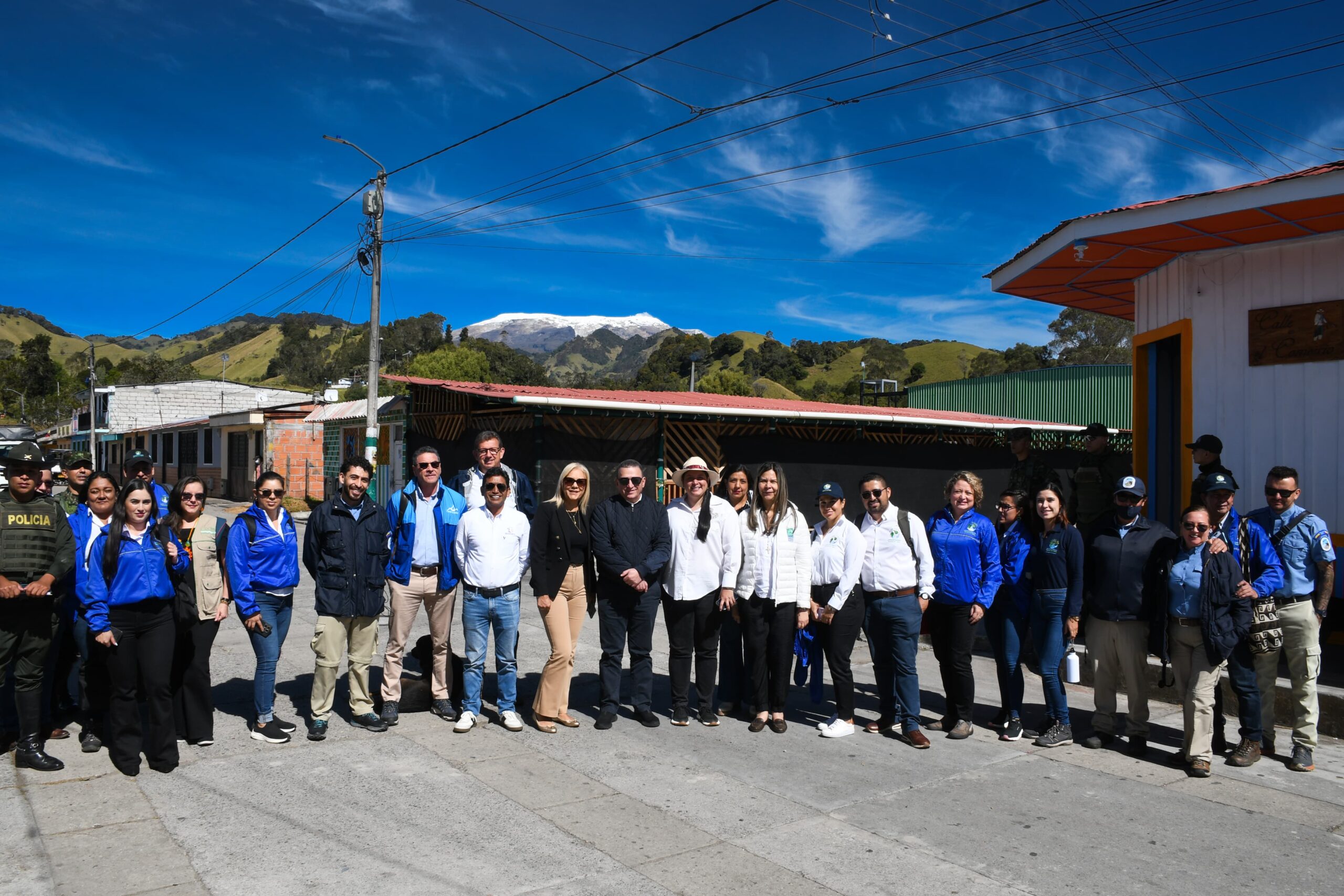 Cortolima exaltó a guardabosques y lideró foro por la protección del complejo de páramo los nevados 1