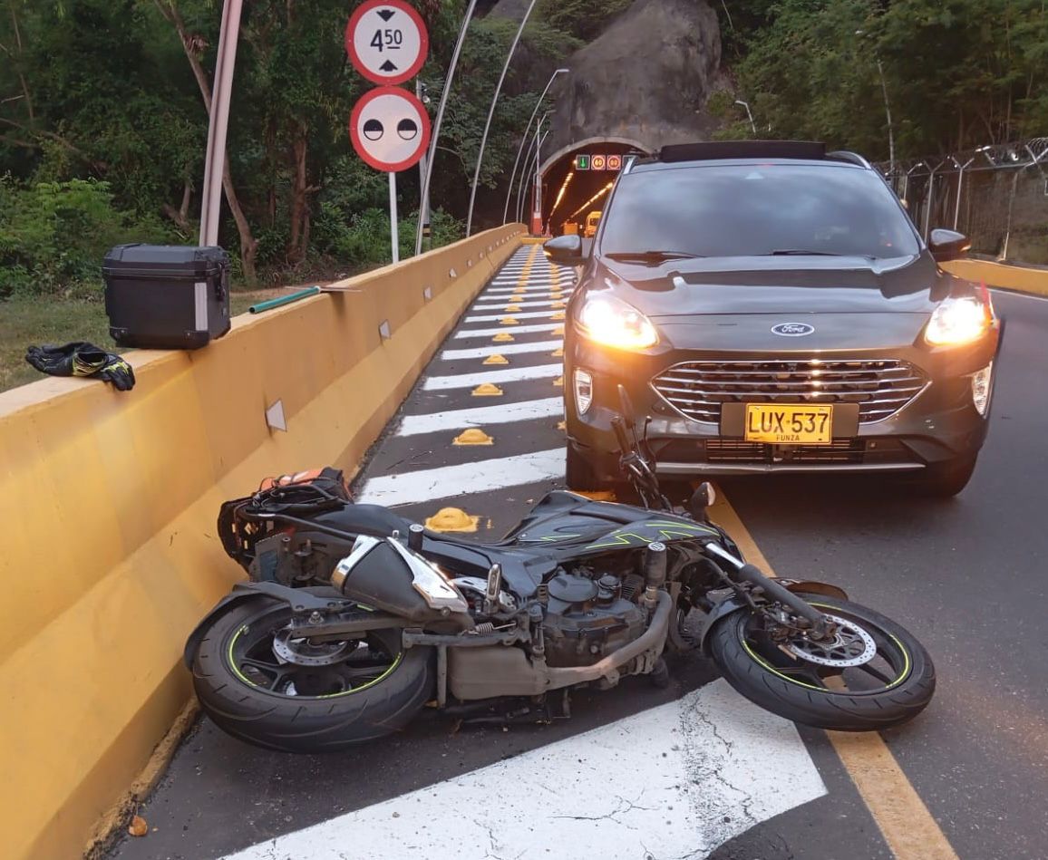 Conducción en contravía en el túnel de Gualanday generó accidente 1