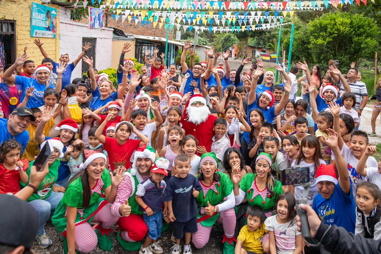 Más de 7.000 niños disfrutan del tercer día de novenas en Ibagué 3
