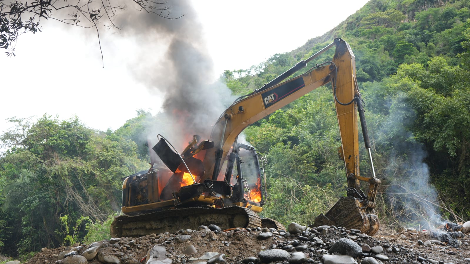 Ocho minas menos y millones en pérdidas: el golpe que reconfigura la minería ilegal en el sur del Tolima 6