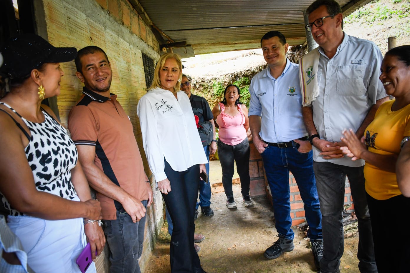 🌿 Cortolima impulsa proyectos sostenibles en Ataco y hace un llamado urgente a proteger los ríos Saldaña y Atá 🌿 3