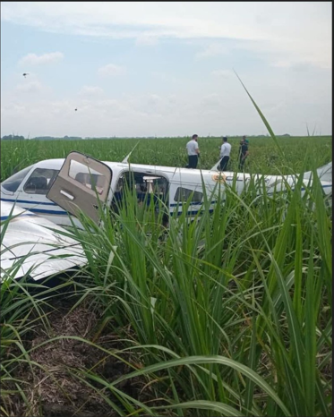 Aterrizaje de emergencia en Palmira: avioneta Popayán–Cali tuvo incidente y sus cuatro ocupantes salieron ilesos 5