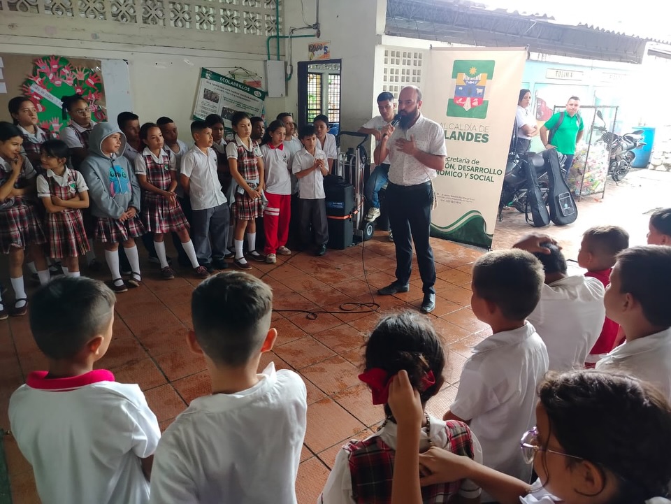 Escuelas de formación en Flandes: abren inscripciones y sorprenden 1