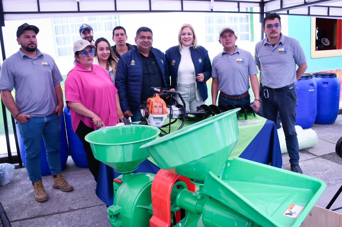 Cortolima impulsa educación ambiental en páramos del Tolima 9