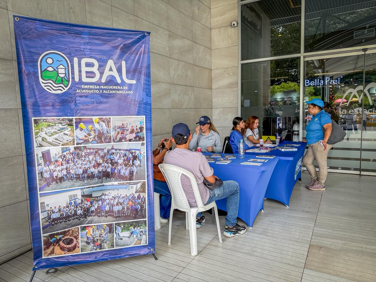 IBAL lleva atención directa a los barrios de Ibagué: jornada “Más Cerca de Ti” llega a Mercacentro 10 4