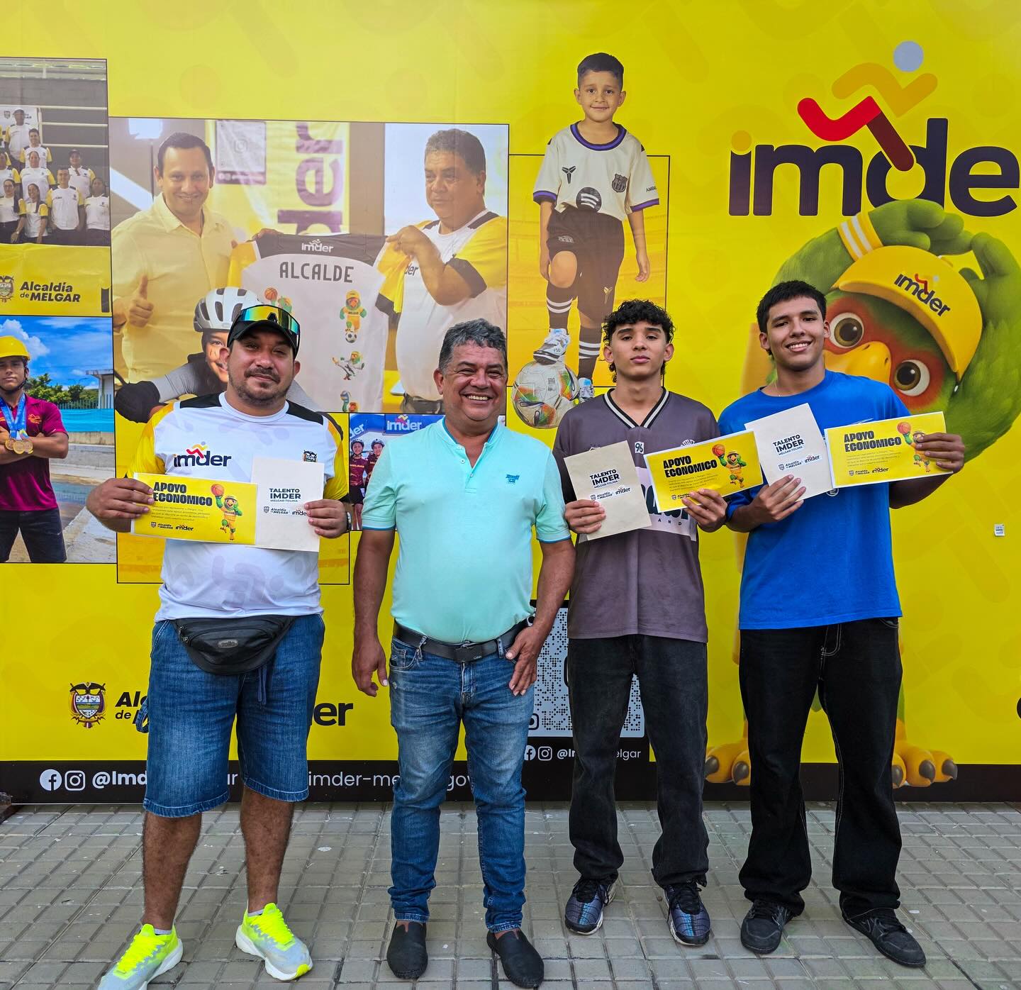Talento de Melgar va por la gloria: jóvenes deportistas viajan a Manizales con respaldo institucional 1
