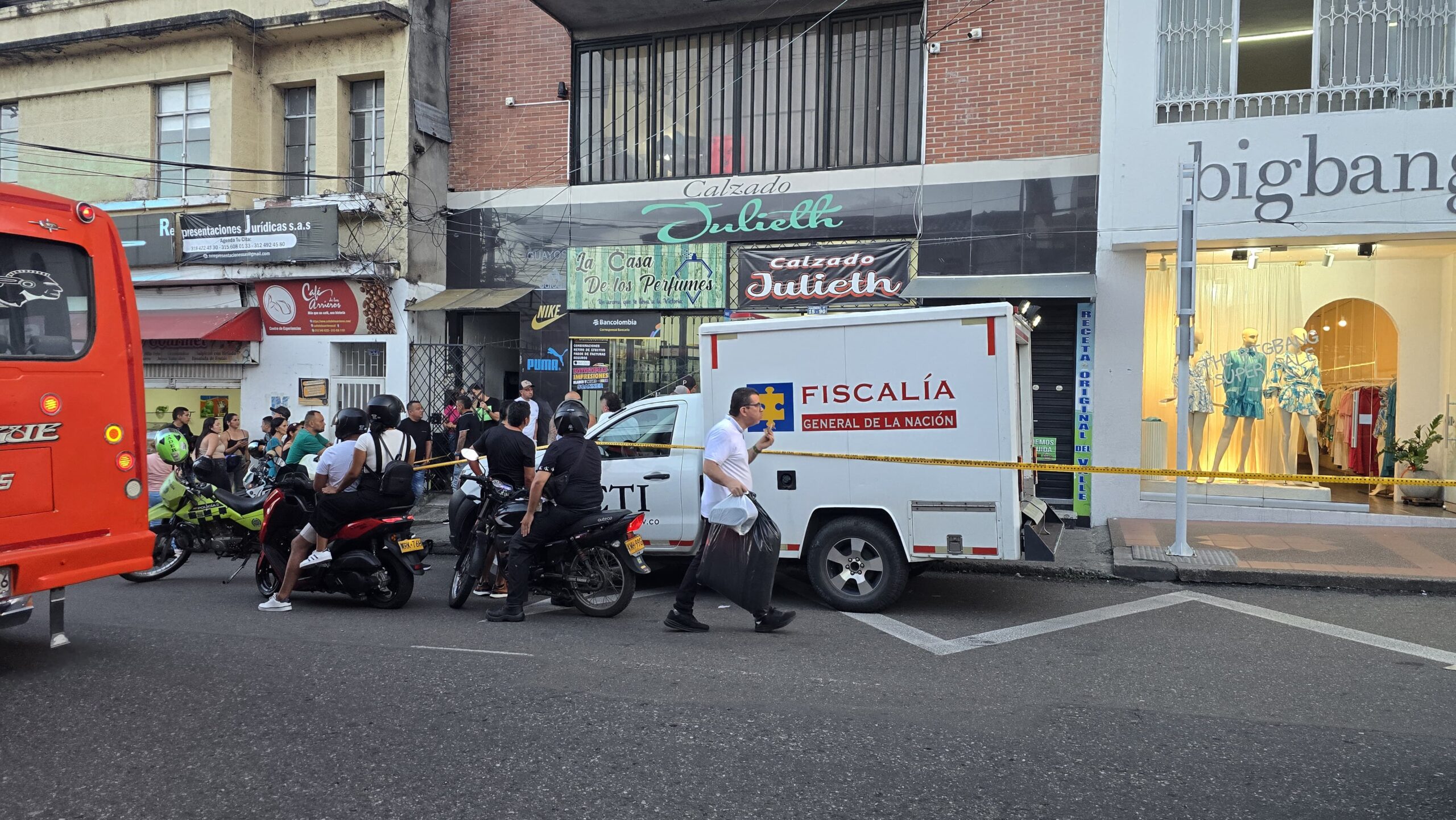 Crimen en zona comercial de Ibagué: asesinan a reconocido empresario dentro de su negocio 5