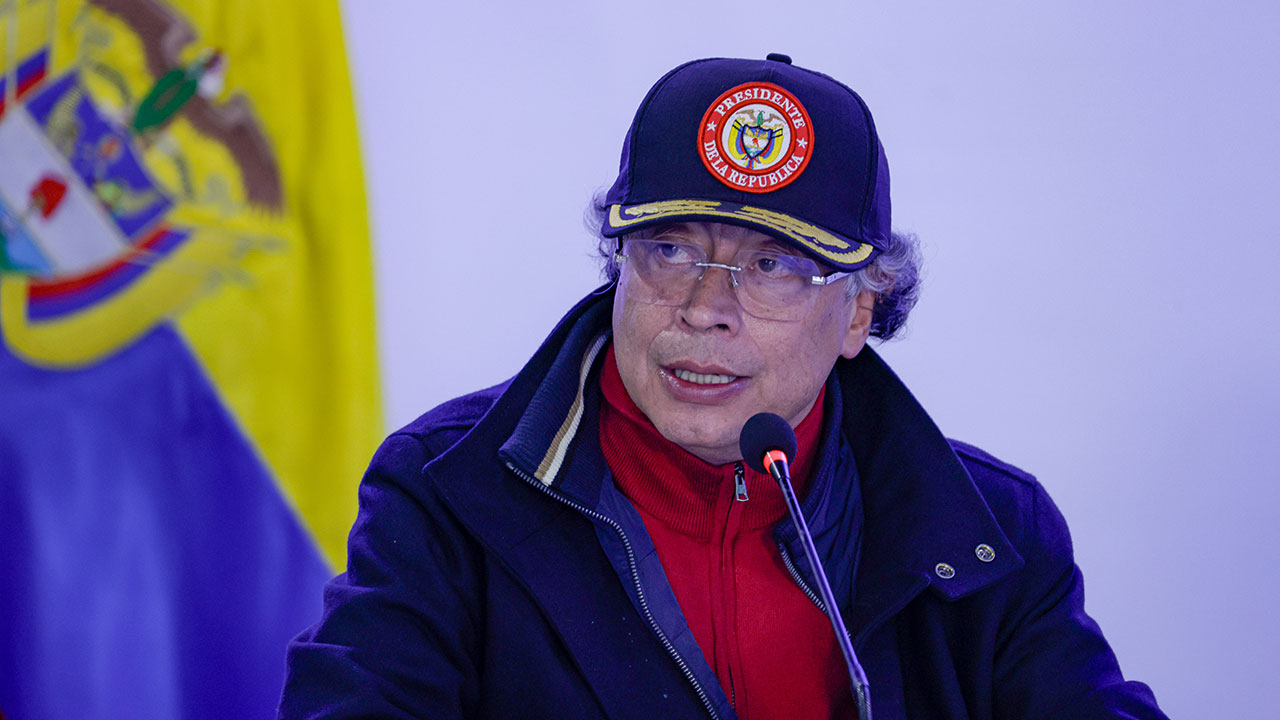 Petro pide defender los escrutinios, denuncia irregularidades y advierte sobre riesgos para la democracia 1
