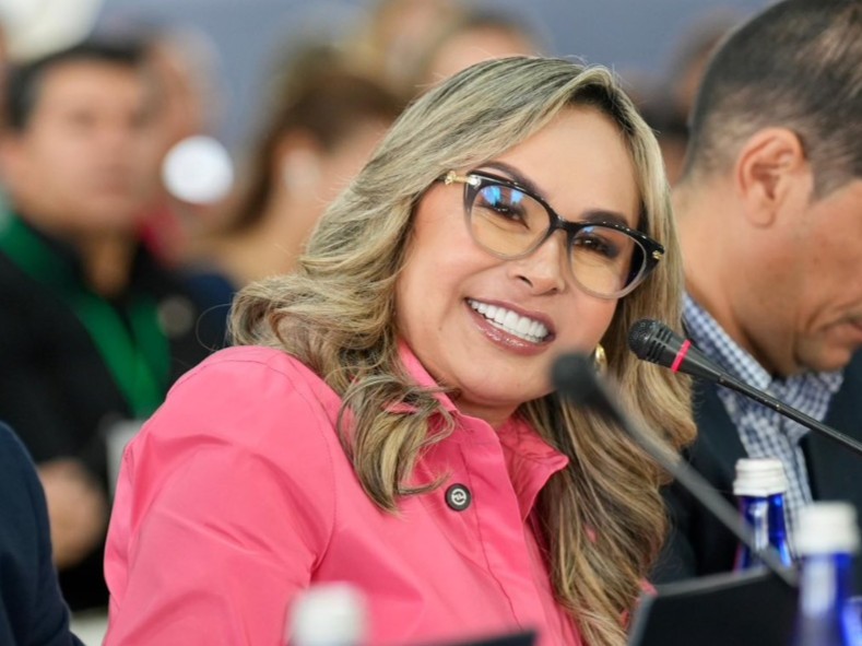 Alcaldesa de Ibagué sufrió desmayo durante actividad del Día del Niño 1