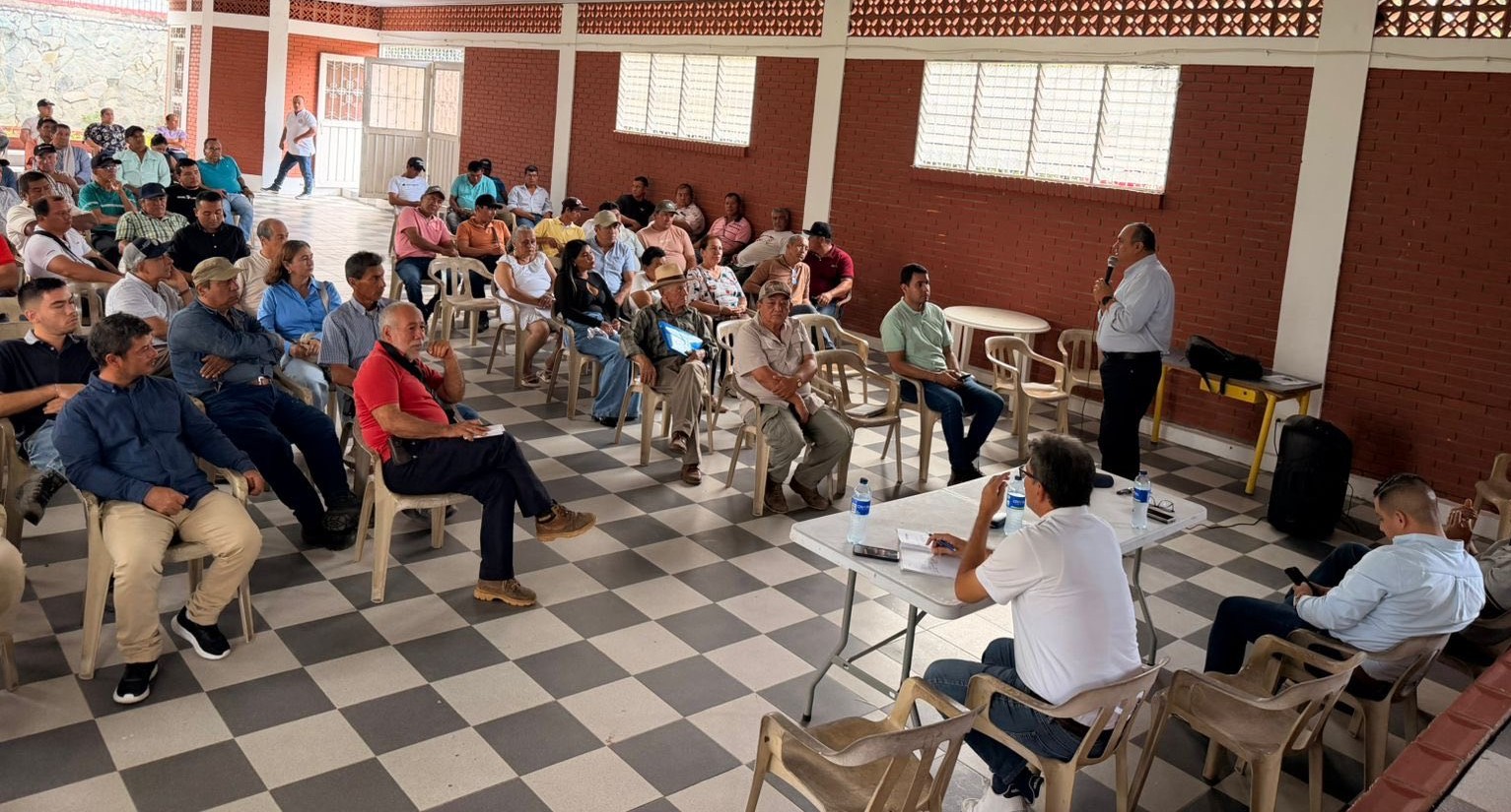 Alcalde de Valle de San Juan alerta por incertidumbre climática que afecta a maiceros 1