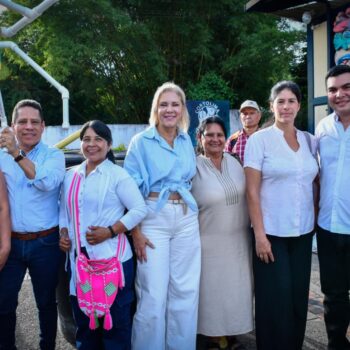 Cortolima impulsa desarrollo sostenible en el sur del Tolima con entrega de filtros verdes a caficultores 2