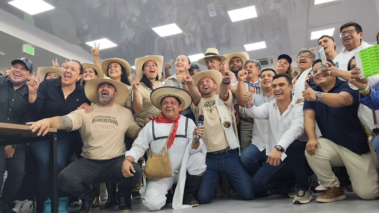 Ibagué corre con "las botas puestas": Atletismo rural, desfile de camperos y feria gastronómica en la Semana Campesina 1