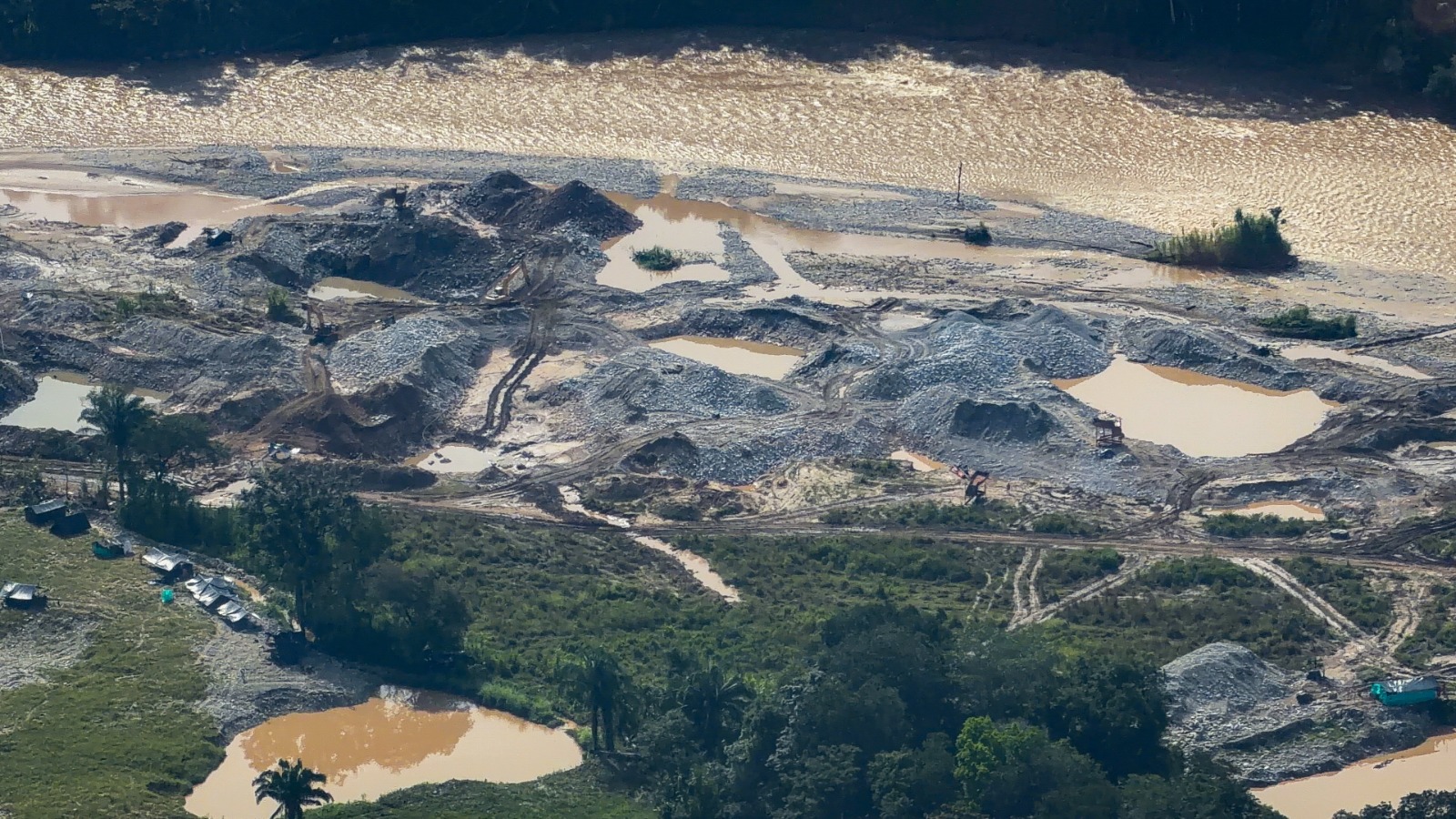 Cortolima alerta graves daños ambientales por minería ilegal en Ataco: ya son más de 200 hectáreas afectadas 1