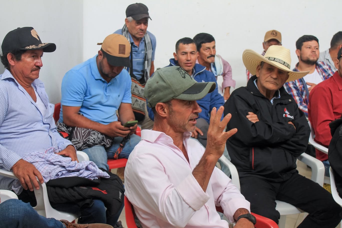 Inicia proyecto de electrificación rural en Dolores con una inversión de $1.900 millones 1