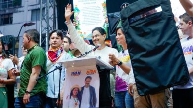 “La propuesta de De la Espriella es favorable a la muerte y la destrucción”: Iván Cepeda en Ibagué 5