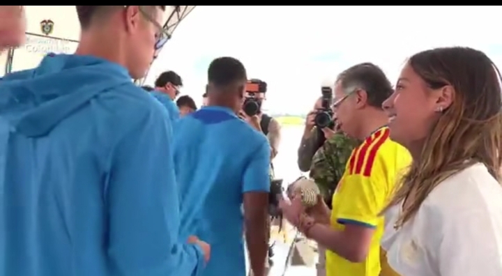 FCF se pronuncia tras polémica por video de James Rodríguez y Antonela Petro 3