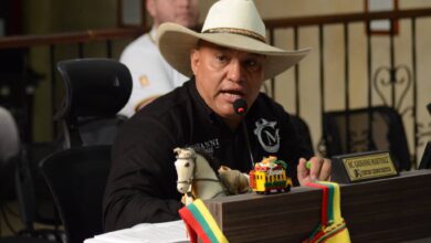 “Siga trabajando hasta que Dios y la alcaldesa lo tengan ahí”: Concejal Giovanny Martínez respalda al secretario de Gobierno de Ibagué 2