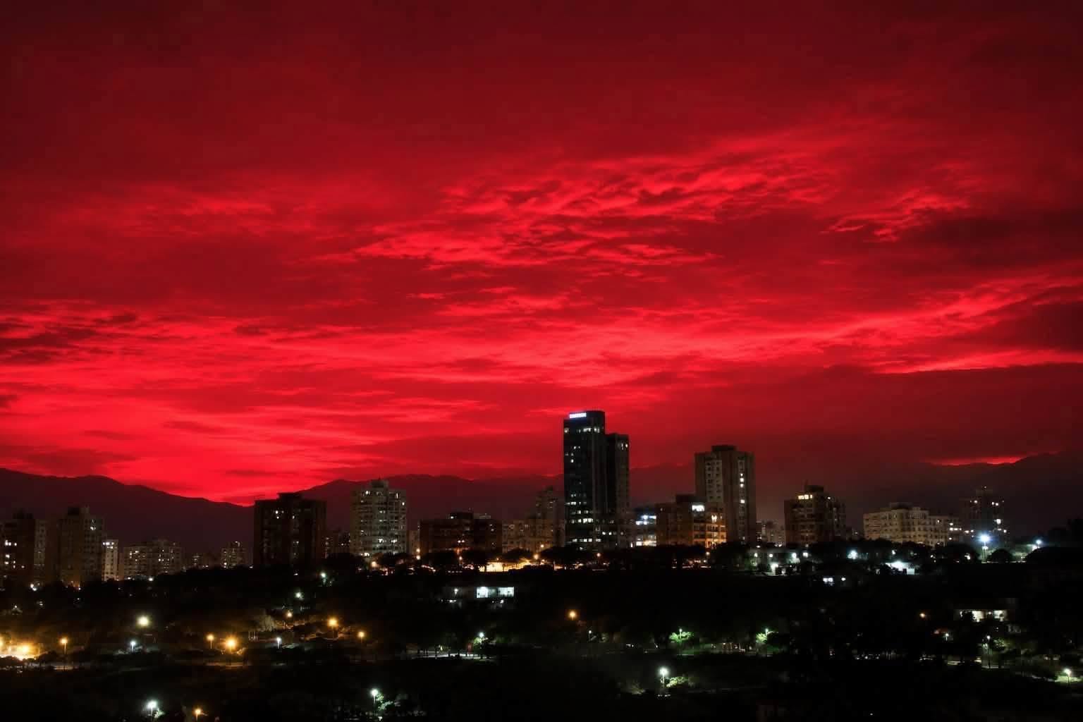 ¿El cielo rojo en Venezuela predice un nuevo terremoto? Expertos explican 1