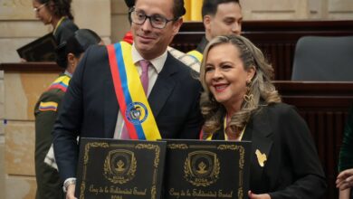 Francy Liliana Salazar, gerente de Indeportes Tolima, es condecorada en el Congreso de la República 15