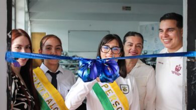 Estudiantes de Fresno estrenan aula STEAM para aprender programación e inteligencia artificial 4