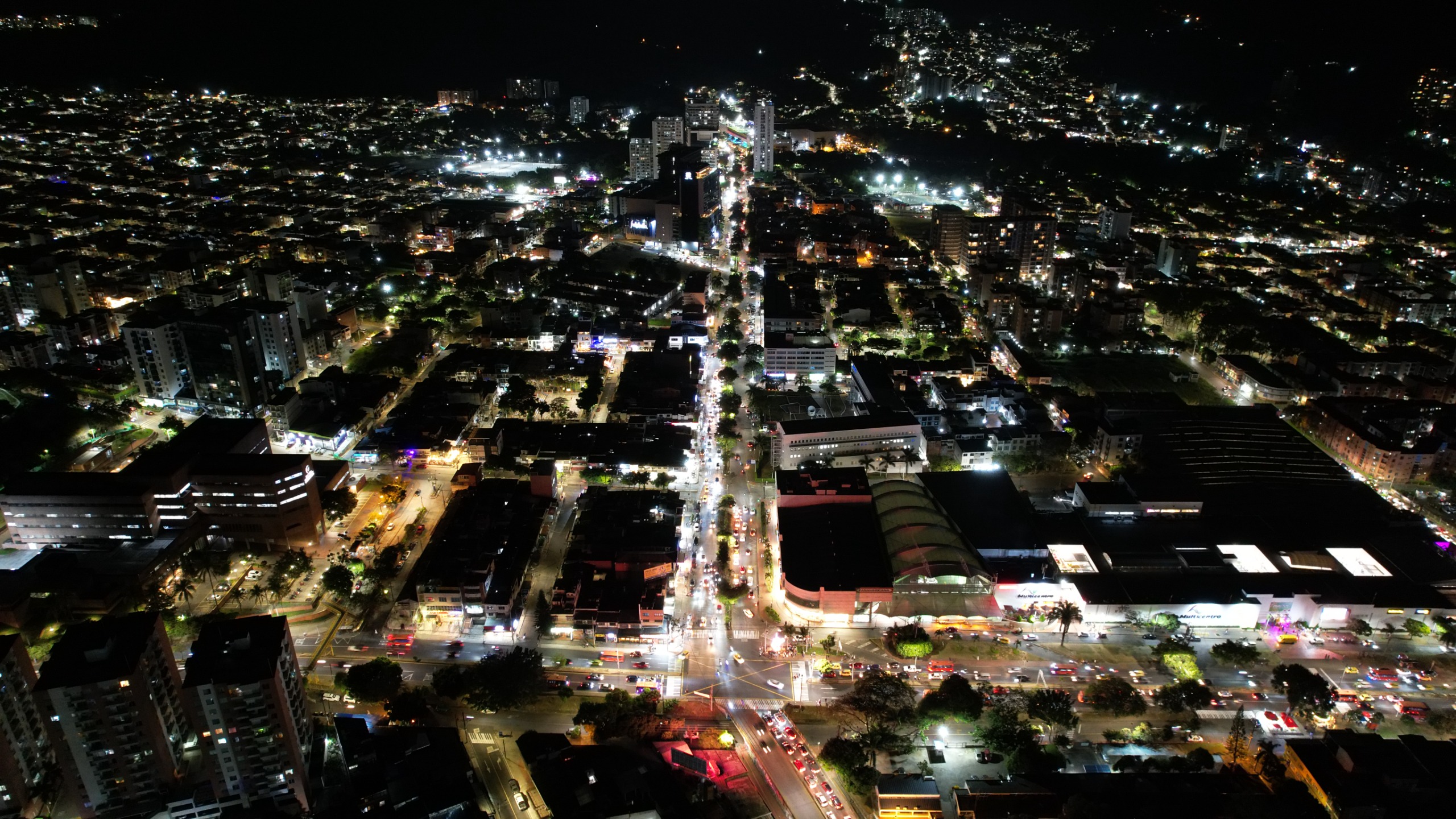 Adiós a la oscuridad: así quedó la calle 60 tras la modernización de Infibagué 1