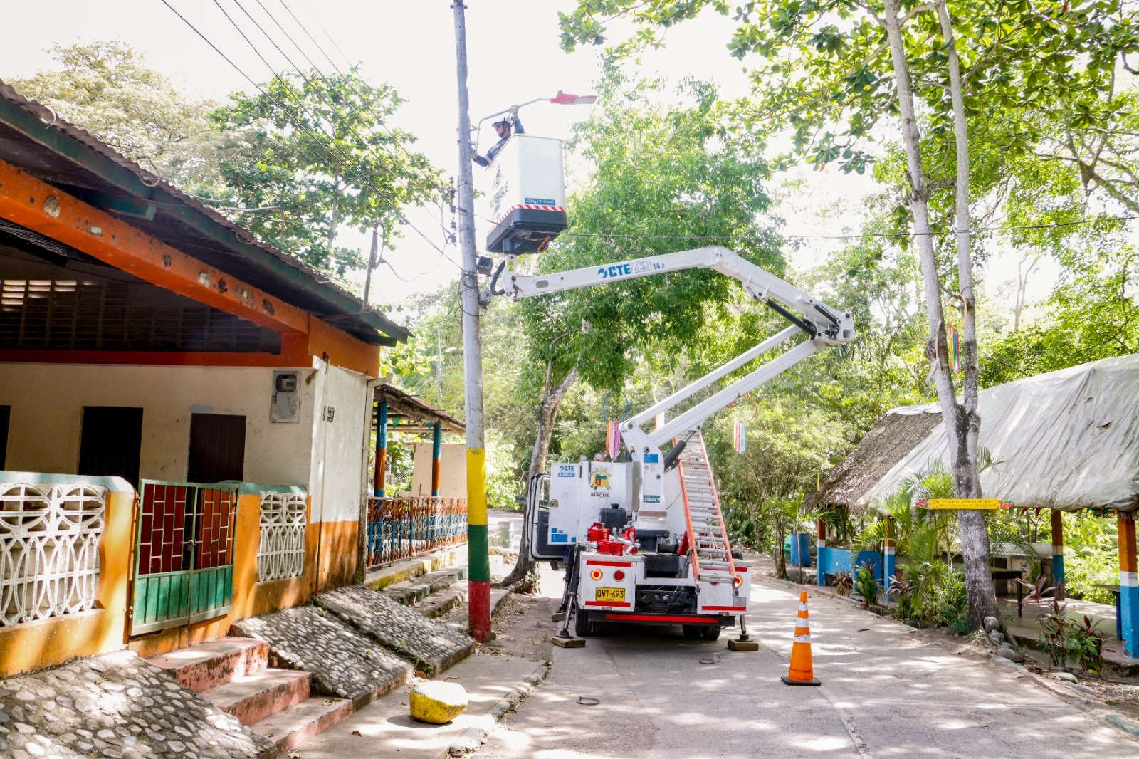 Iluminación LED sigue llegando a la zona rural con intervención de la Alcaldía de Ibagué en la vereda Briceño 1