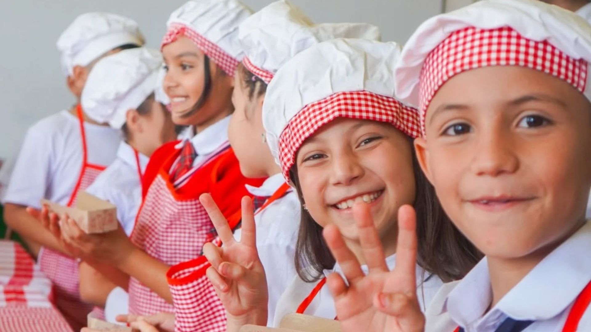 Tolima invierte $118.000 millones en alimentación escolar, pero 16.000 estudiantes siguen sin cobertura 1