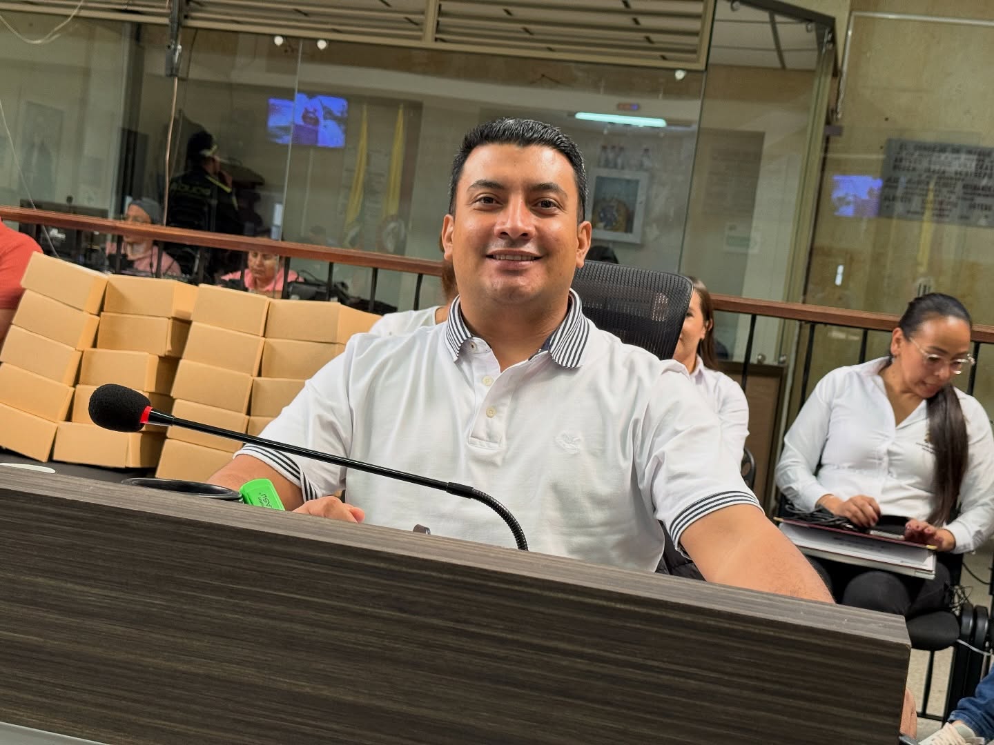 Javier Mora pide respeto institucional y apoyo para obras en Ibagué 1