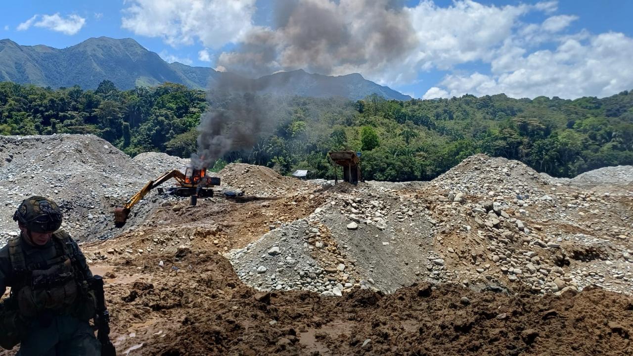 Ejército intensifica labores de inteligencia por presunta minería ilegal en Coyaima 1