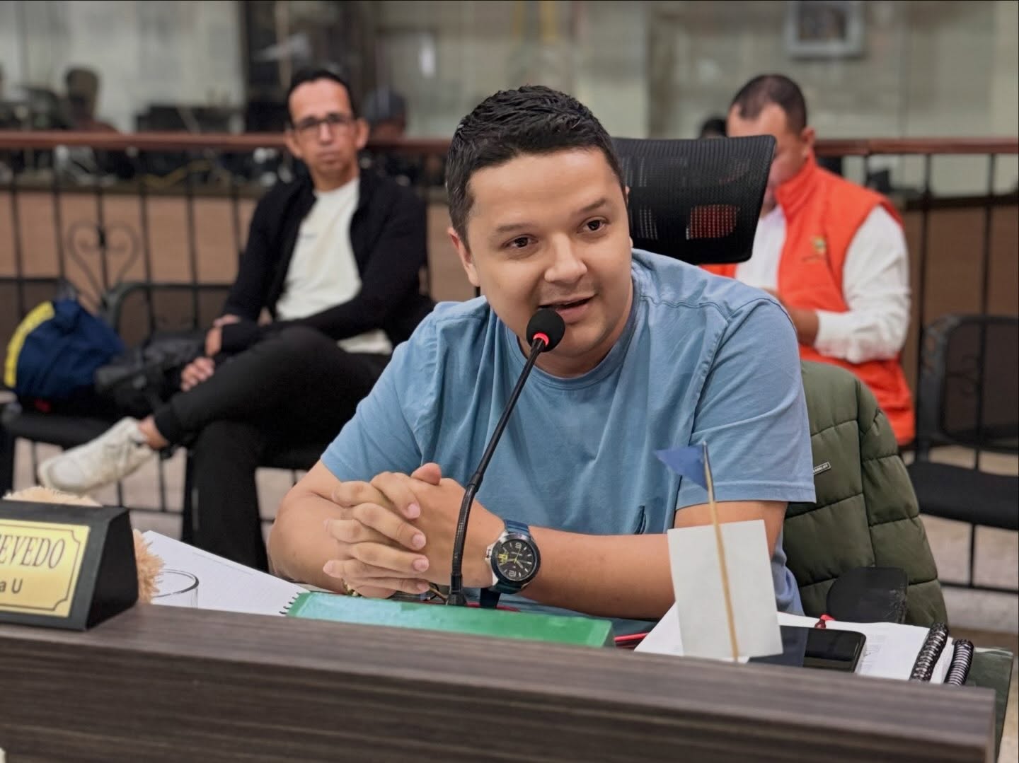 "Algunos funcionarios hicieron más política que gestión": concejal Camilo Acevedo pide ajustes en el gabinete de Johana Aranda 1