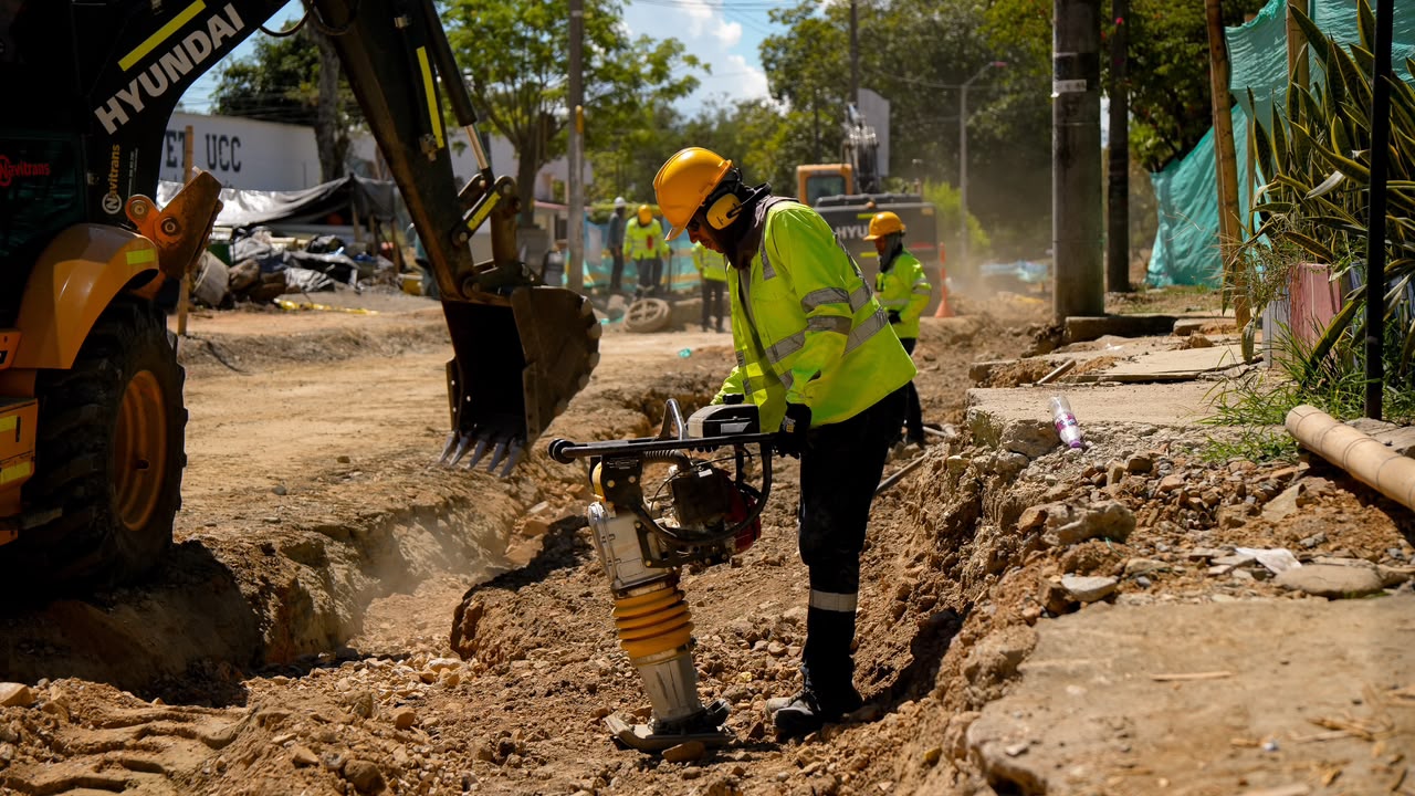 Vía a El Salado entra en etapa clave: arrancó la construcción de la estructura de pavimento 5