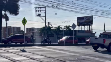 Retiran reductores de velocidad en la avenida Mirolindo tras congestión vehicular 3