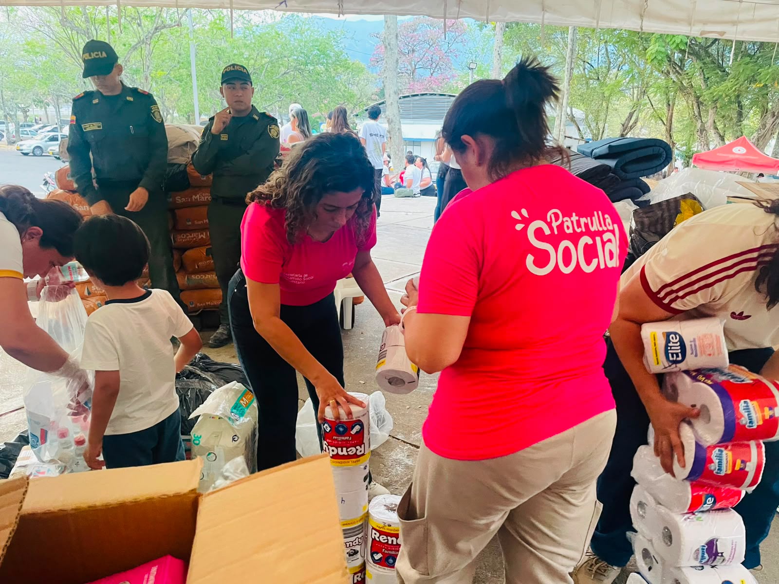 Alcaldía de Ibagué lideró recolección y entrega de ayudas para familias afectadas por el terremoto 1