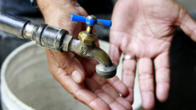 "Nos dejan sin una gota": Habitantes de la Comuna 9 denuncian racionamientos diarios de agua 2