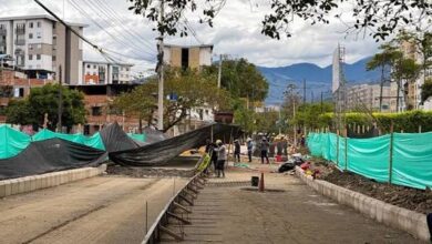 ¿Qué está pasando en la vía a El Salado? Ya hay más de 2.000 m² pavimentados 1