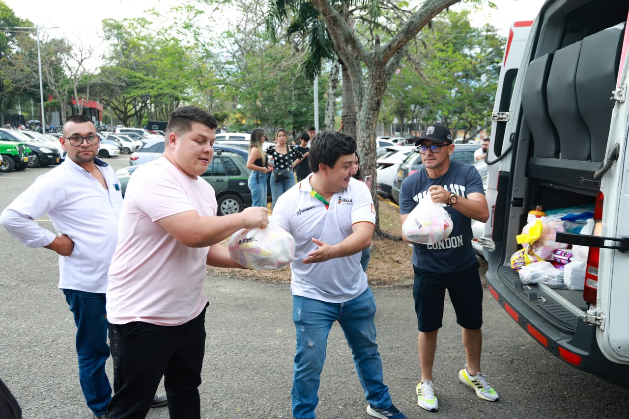 Solidaridad sin fronteras: más de 120 toneladas de ayudas humanitarias enviadas desde Ibagué 9
