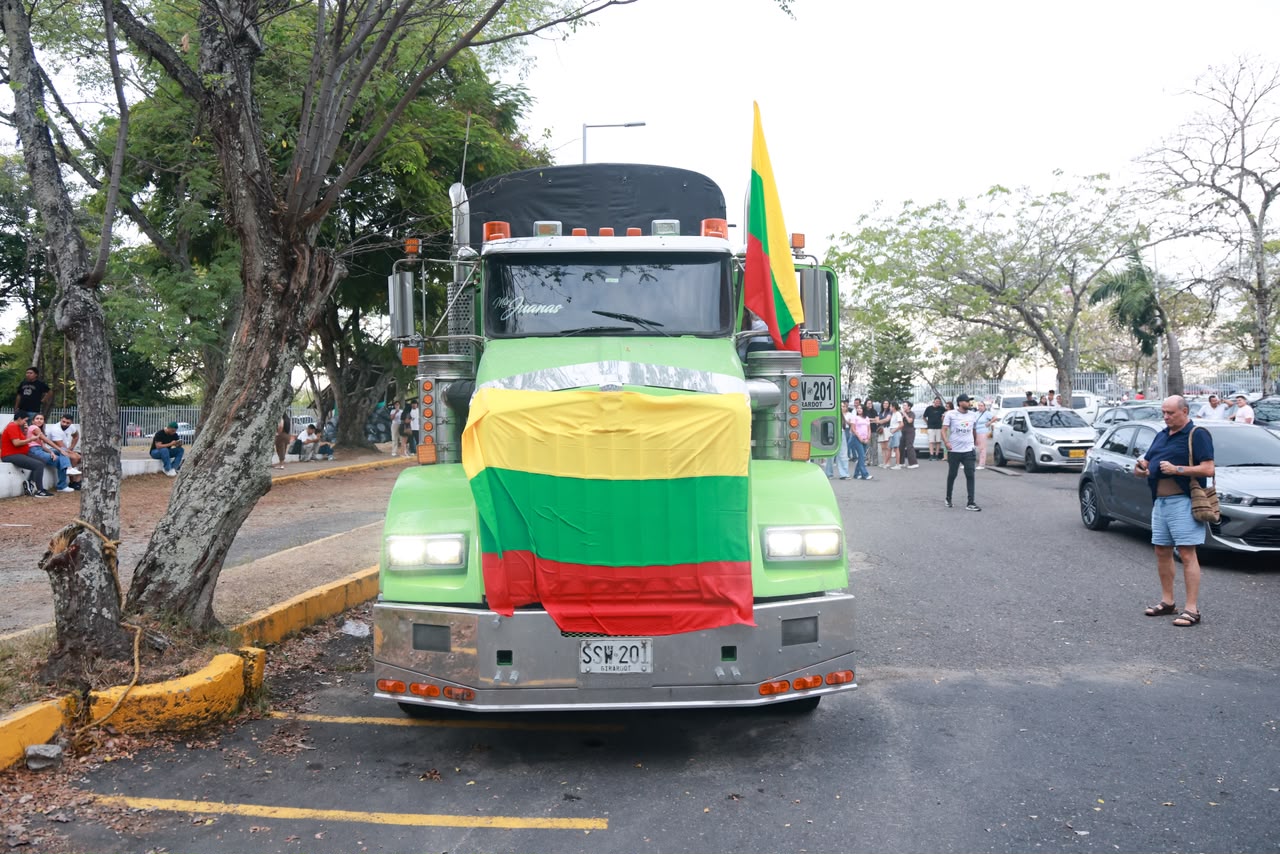 Solidaridad sin fronteras: más de 120 toneladas de ayudas humanitarias enviadas desde Ibagué 8