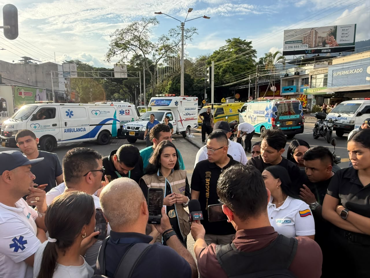 Alcaldía de Ibagué y gremio de ambulancias acuerdan mesa de diálogo: levantado el bloqueo 3